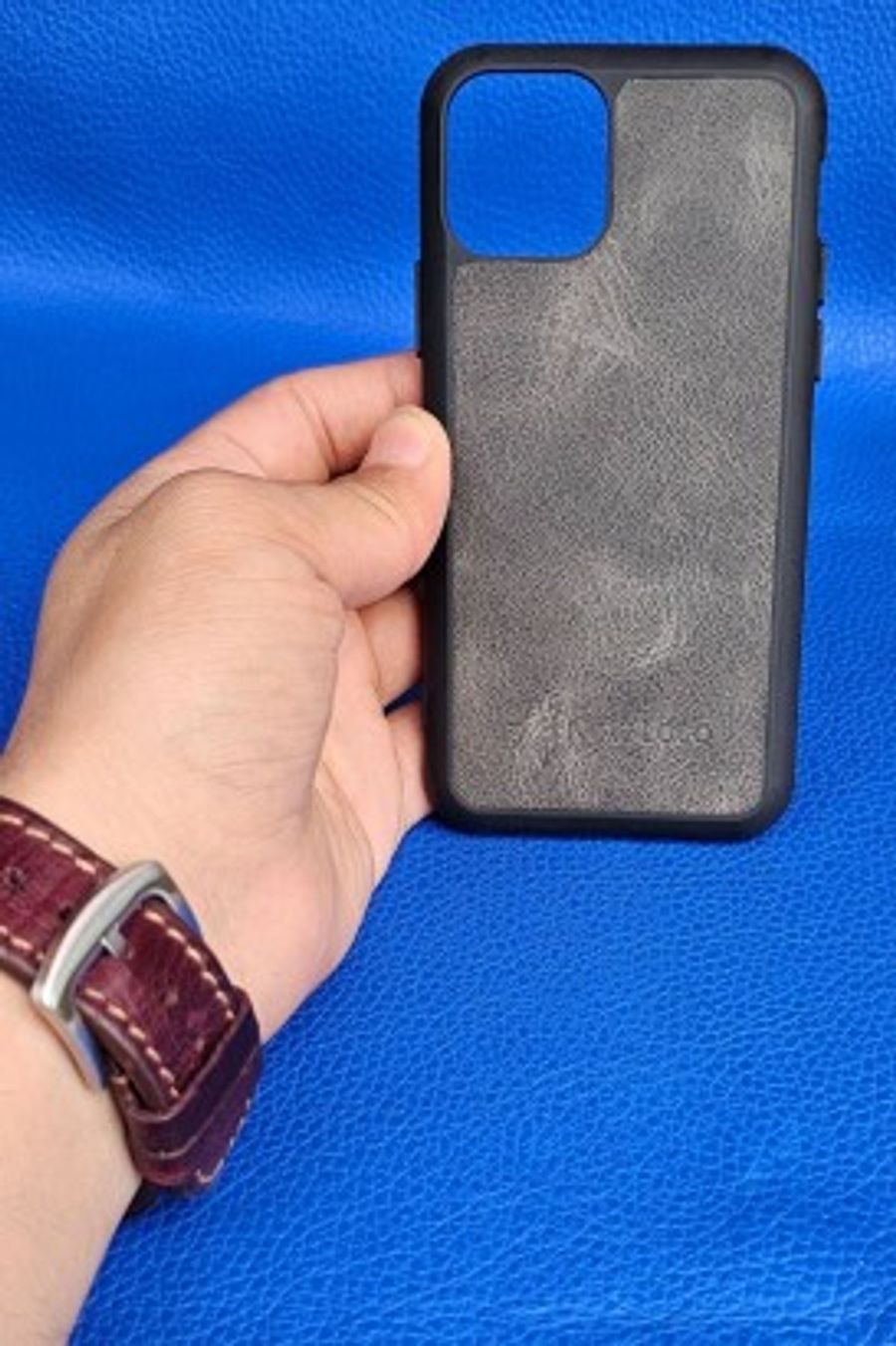 New Loco Hakiki Deri iPhone 11 Pro Kılıfı