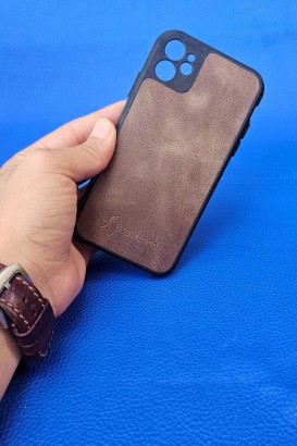 New Loco Hakiki Deri iPhone 11 Kılıfı - Thumbnail