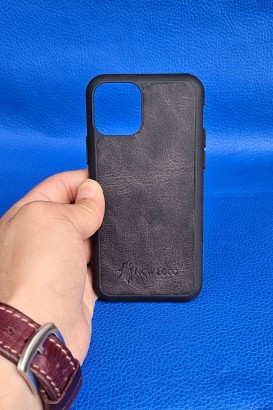 New Loco Hakiki Deri iPhone 11 Pro Kılıfı - Thumbnail